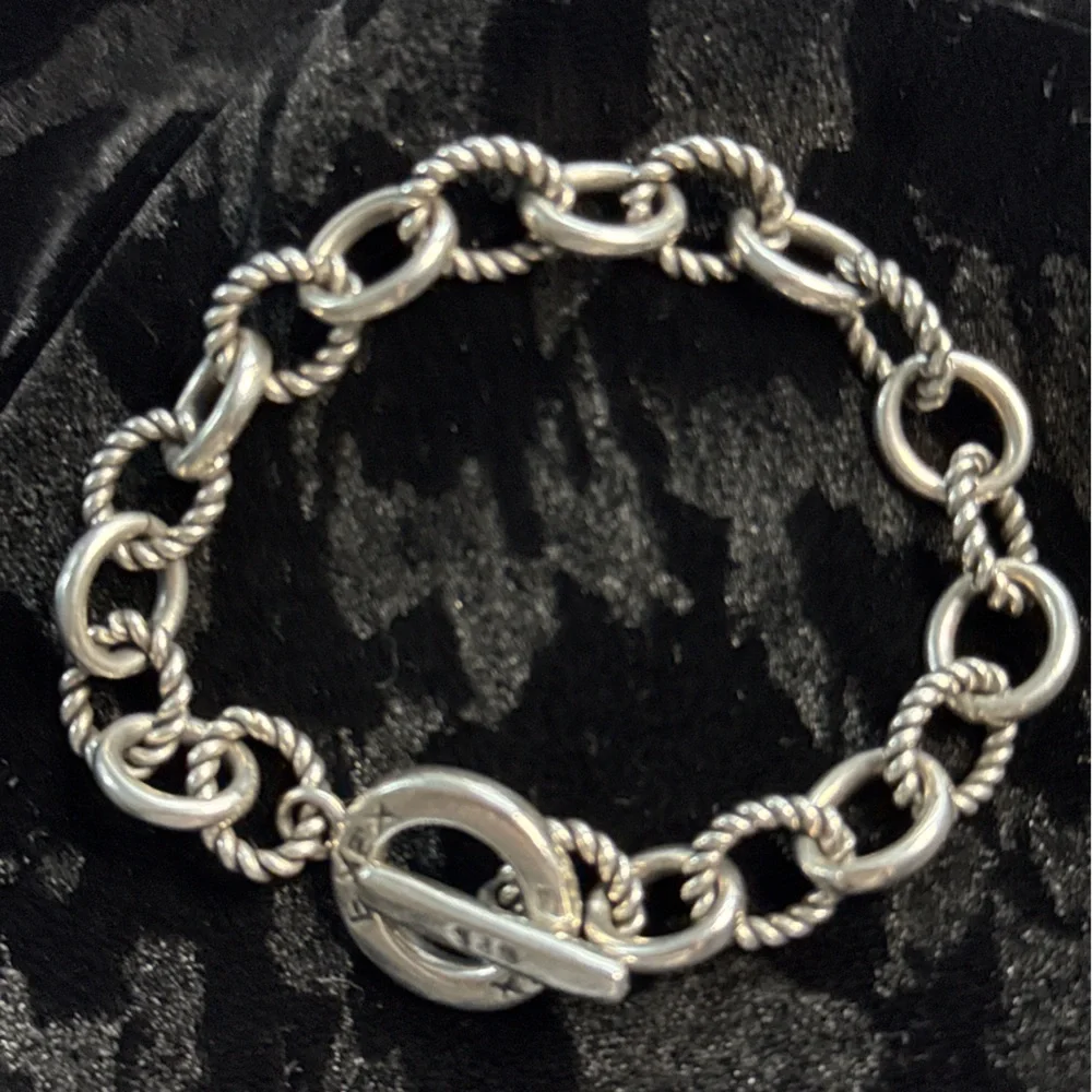 ADDITIONAL CLOSET CLEAR OUT!!! Elegant Heavy Sterling Silver Chain Bracelet - Picture 1 of 8